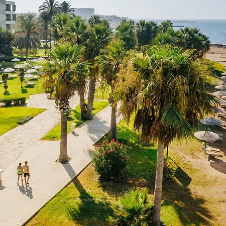 Imperial Island By Louis 5*