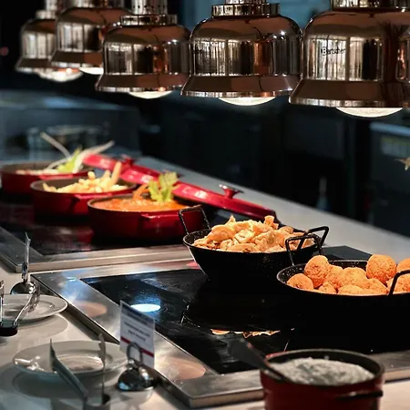 Imperial Island By Louis 5*