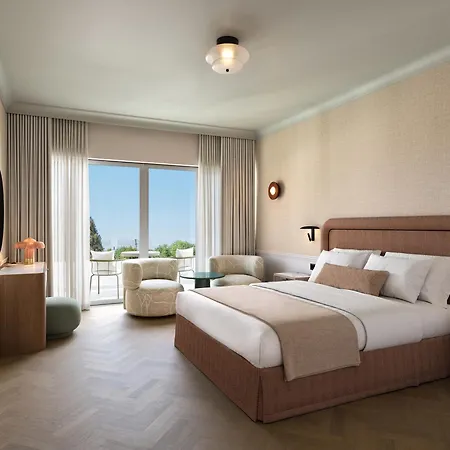 Imperial Island By Louis Hotel
